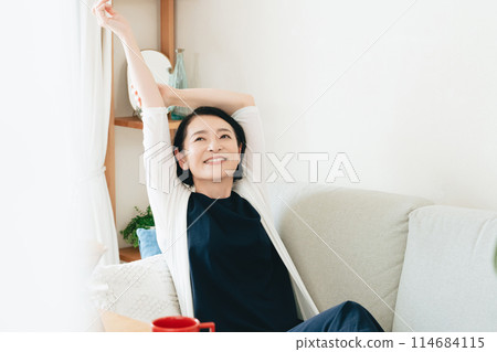 一個正在成長的中年婦女 114684115