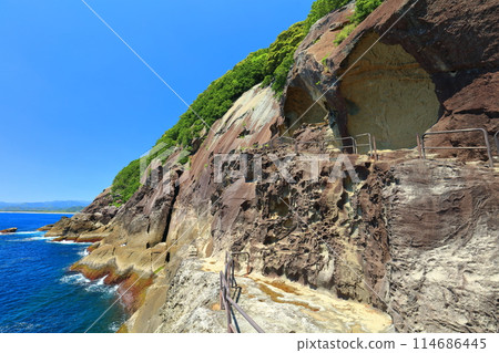 [三重縣]晴朗的日子鬼城後面的木戶 114686445