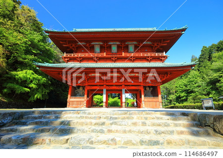 [Wakayama Prefecture] The Daimon Gate of Mount Koya on a clear day 114686497