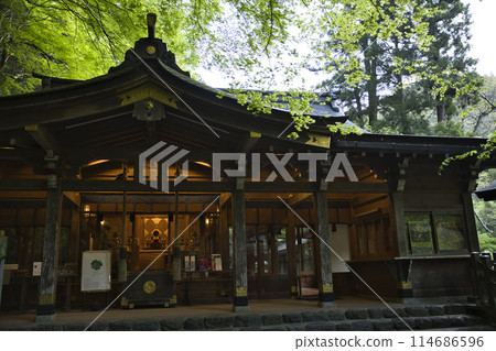 Kifune Shrine, Main Shrine in the midst of fresh greenery, Horizontal composition 5 Kifune Shrine, Main Shrine in the midst of fresh greenery, Horizontal composition 5 114686596