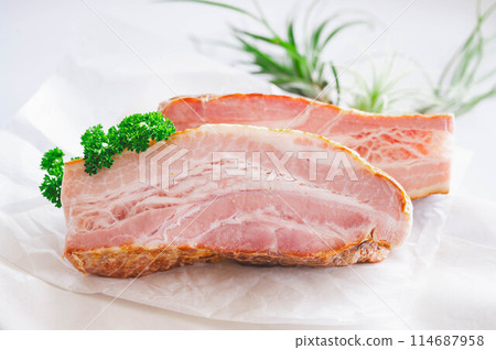 bacon bacon 114687958