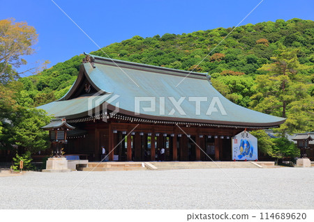 [奈良縣] 晴天的橛原神社外參拜殿 114689620