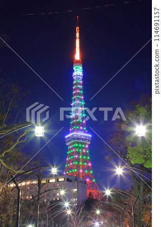 Illuminated Tokyo Tower from Shiba Park, Minato Ward, Tokyo Illuminated Tokyo Tower from Shiba Park, Minato Ward, Tokyo 114691157