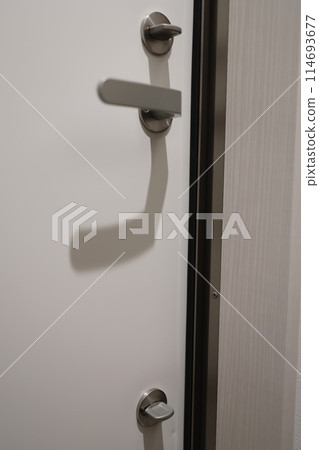 一門兩鎖入口 114693677