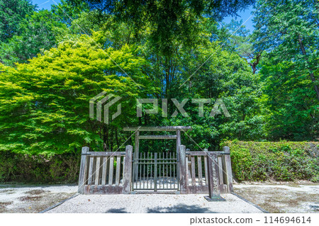 京都市右京區第 59 代宇田天皇大內陵 114694614