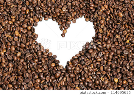 Texture of roasted coffee beans with transparent background. a heart shape in the center of the image Texture of roasted coffee beans with transparent background. a heart shape in the center of the image 114695635