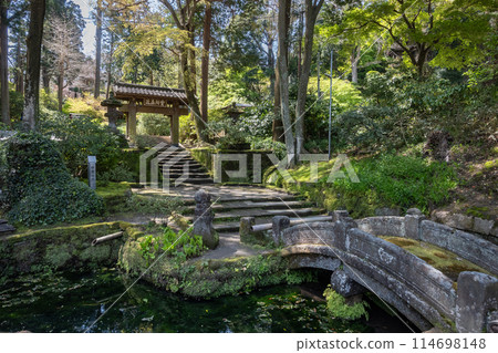 北鎌倉禪寺淨智寺的石橋和正門 114698148