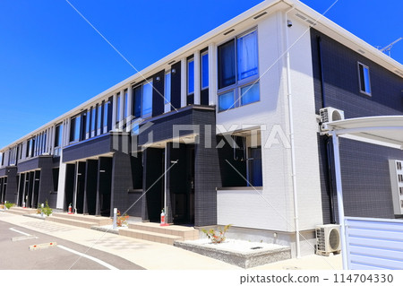 Image of rental apartments and housing complexes Image of rental apartments and housing complexes 114704330