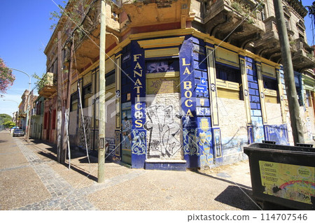 Beautiful murals and street art in Buenos Aires Argentina Beautiful murals and street art in Buenos Aires Argentina 114707546