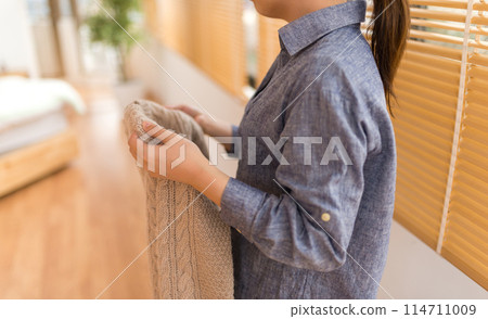 一件毛衣 114711009