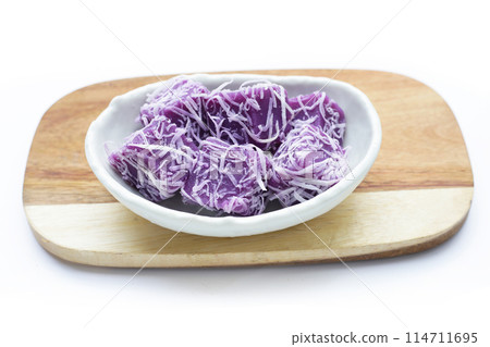 Steam purple sweet potato cake. Thai Desserts. Steam purple sweet potato cake. Thai Desserts. 114711695