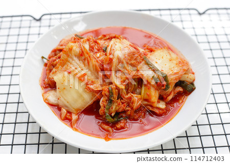Kimchi korea food, cabbage kimchi 114712403