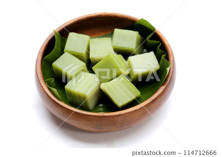 Steamed pandan layer cake. Thai Desserts. Steamed pandan layer cake. Thai Desserts. 114712666