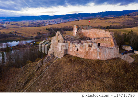 Ruins of Czorsztyn Castle 114715786