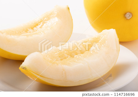[Ibaraki Prefecture] Kinsho Melon 114716696
