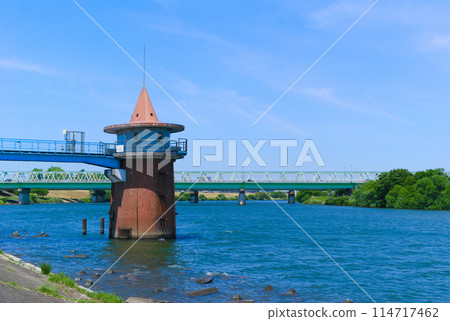 Water intake tower in Edogawa, Katsushika Ward, Tokyo May 2024 114717462