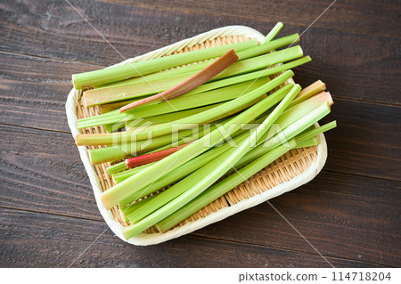 漏勺中的大黃 漏勺中的大黃 114718204