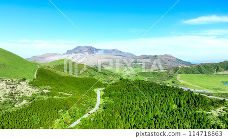Plateau scenery aerial view 114718863