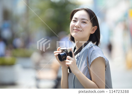 相機女孩獨自旅行 114723288