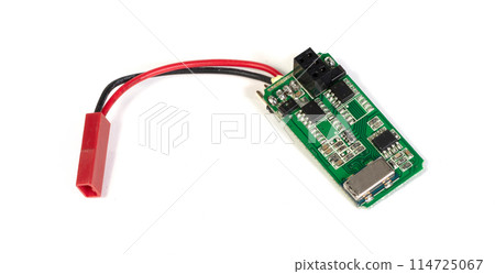 Small computer processing unit system on micro chip printed circuit board(PCB) at finger size Small computer processing unit system on micro chip printed circuit board(PCB) at finger size 114725067