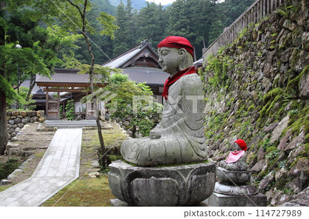 初夏谷山華嚴寺41(岐阜縣揖斐郡揖斐川町谷雲:西國第33觀世音聖地) 初夏谷山華嚴寺41(岐阜縣揖斐郡揖斐川町谷雲:西國第33觀世音聖地) 114727989