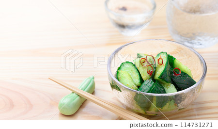 Spicy cucumber Perfect for summer Spicy addictive cucumber (lightly pickled cucumber) 114731271