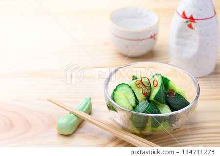 辣黃瓜 非常適合夏天 辣上癮的黃瓜(微醃黃瓜) 辣黃瓜 非常適合夏天 辣上癮的黃瓜(微醃黃瓜) 114731273