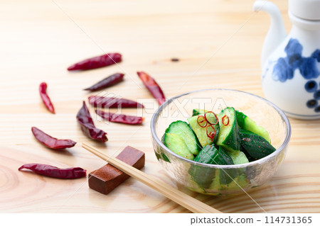 Spicy cucumber Perfect for summer Spicy addictive cucumber (lightly pickled cucumber) 114731365