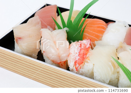 Sushi, raw sushi, nigiri, nigiri sushi, living things, fish, fresh, supermarket, Japanese food, Japan, toppings, vinegared rice, meal Sushi, raw sushi, nigiri, nigiri sushi, living things, fish, fresh, supermarket, Japanese food, Japan, toppings, vinegared rice, meal 114731690