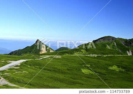 烏帽山（拍攝地點：大黑山乘鞍） 114733789