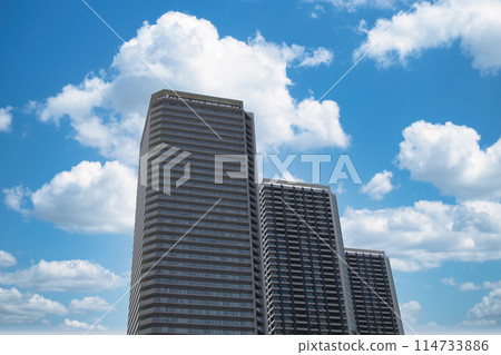 Exterior of office building Exterior of office building 114733886