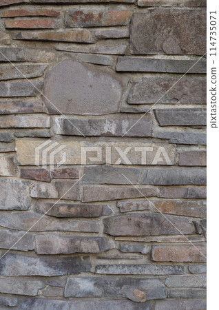 Natural stone masonry of random sizes and shapes 9 114735071