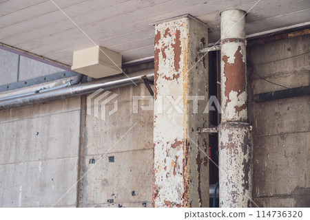 建築設備：油漆的提升與剝落 114736320