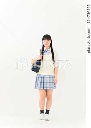 High school girl portrait vertical 114736555