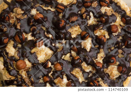 Cake with hazelnuts and chocolate - texture Cake with hazelnuts and chocolate - texture 114740109