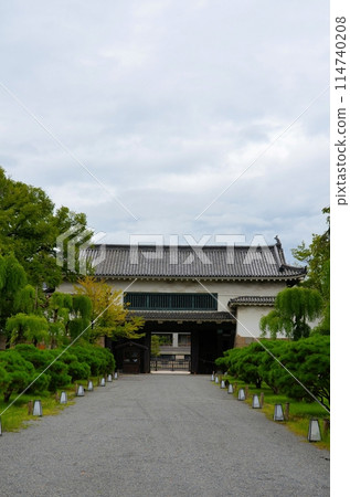 Nijo Castle North Otemon 114740208
