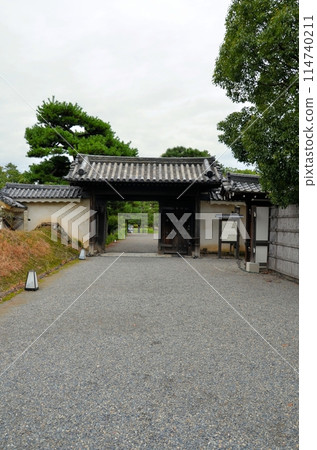 Nijo Castle Naruko Gate 114740211