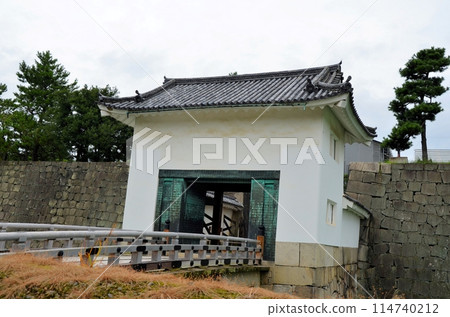 Nijo Castle Honmaru Tower Gate 114740212