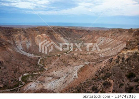 Charles Knife canyon at moonrise near Exmouth, Ningaloo 114742016