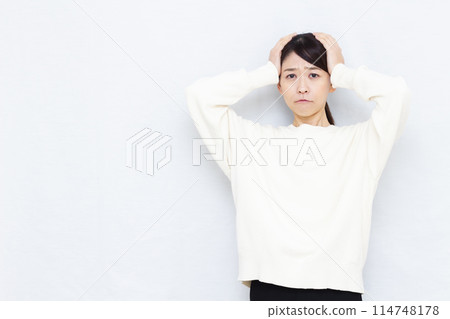 Worried, woman, lady Worried, woman, lady 114748178