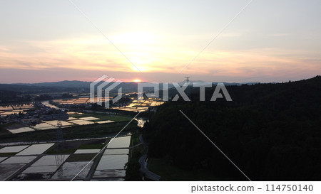 The sunrise rising from Mt. Awagatake (altitude 420m) 114750140