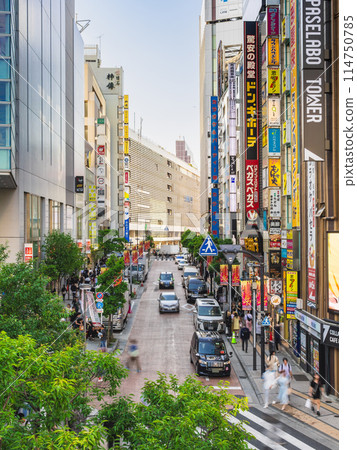 Shinjuku Station East South Exit Shinjuku Station East South Exit 114750785