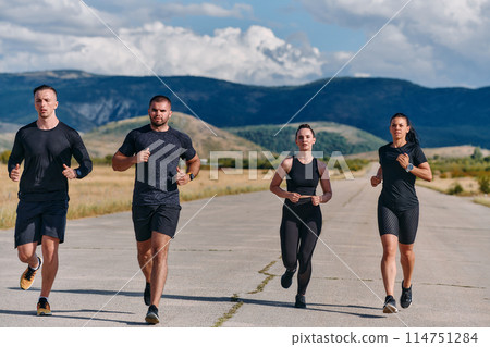 Preparation of the athletic team for the Athletic Marathon Journey 114751284