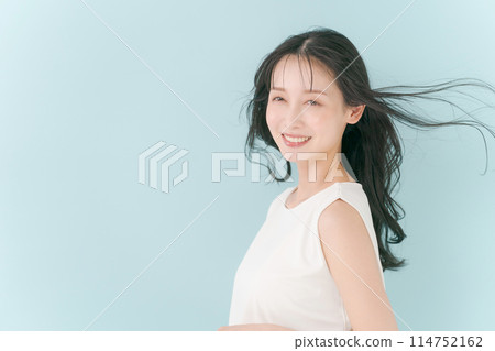 清爽的女人 114752162