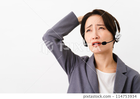 Young female operator business image Young female operator business image 114753934