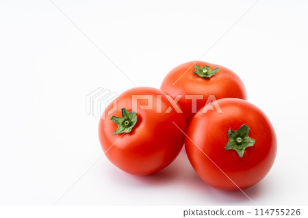 3 Tomatoes 3 Tomatoes 114755226
