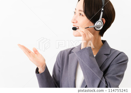年輕女經營者商業形象 114755241