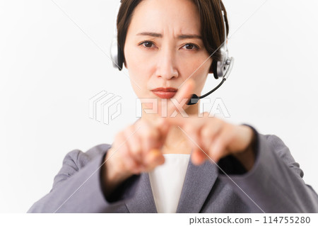 Young female operator business image 114755280