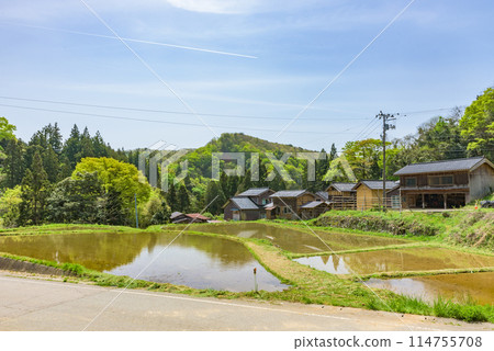 World Heritage Site "Sado Island Gold Mine" Important Cultural Property "Scenery of Rural Villages Originating from Gold Dust Mine in Nishimikawa, Sado" Toramaruyama 114755708