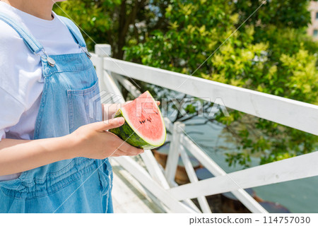 夏日的回憶：西瓜與女人 114757030